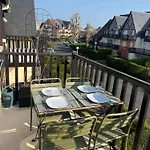 App Cosy Avec Balcon Et Accés Cabourg