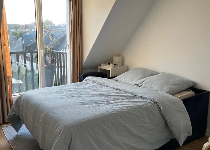 App Cosy Avec Balcon Et Accés Appartement