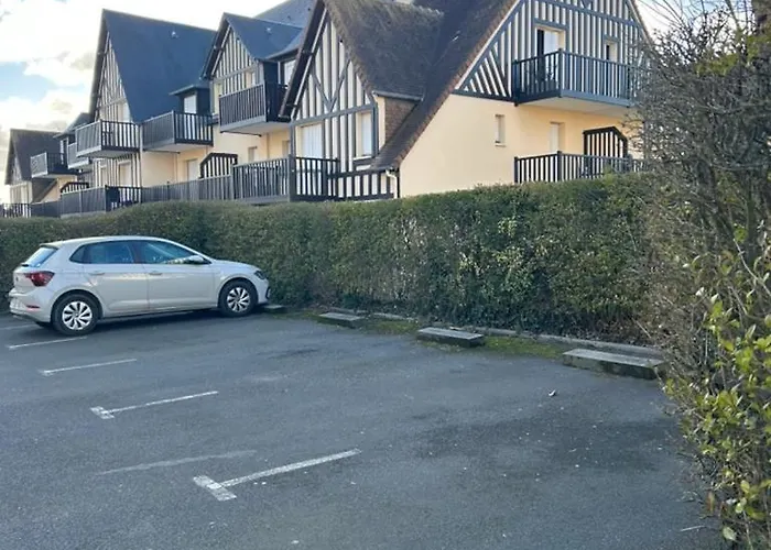 App Cosy Avec Balcon Et Accés Cabourg