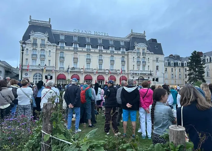 App Cosy Avec Balcon Et Acces Διαμέρισμα Cabourg